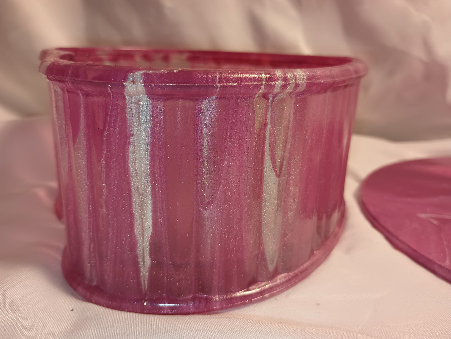 Rosey Valentine Fluid Art Bowl & accessory